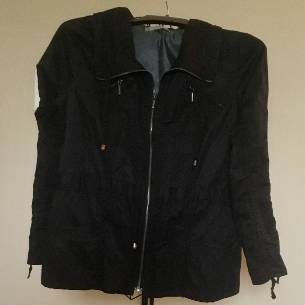 Parka Jacket. Light Weight